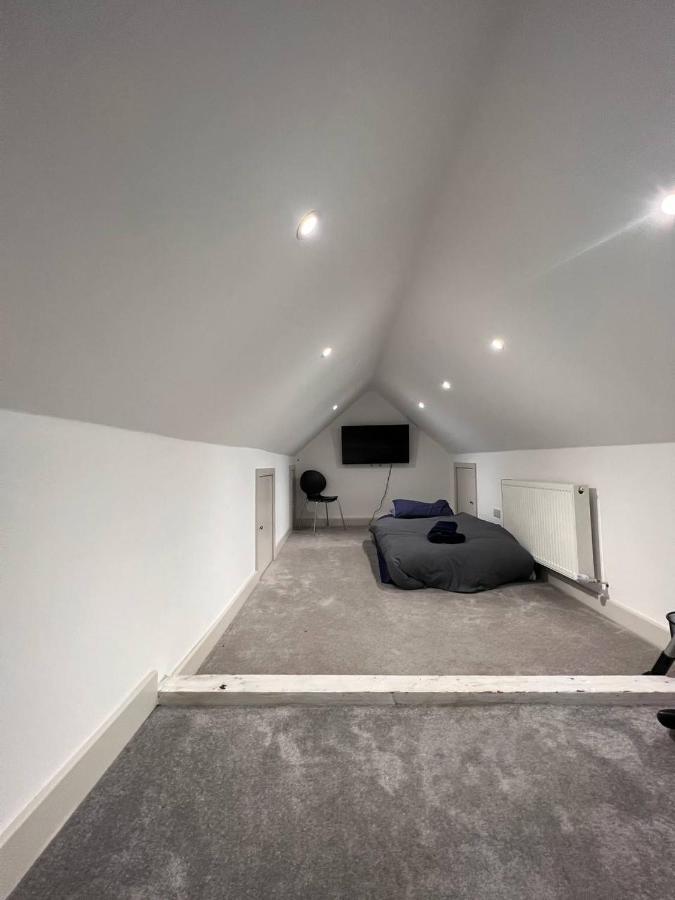 Star London Finchley Road 3-Bed Haven Apartment Exterior photo